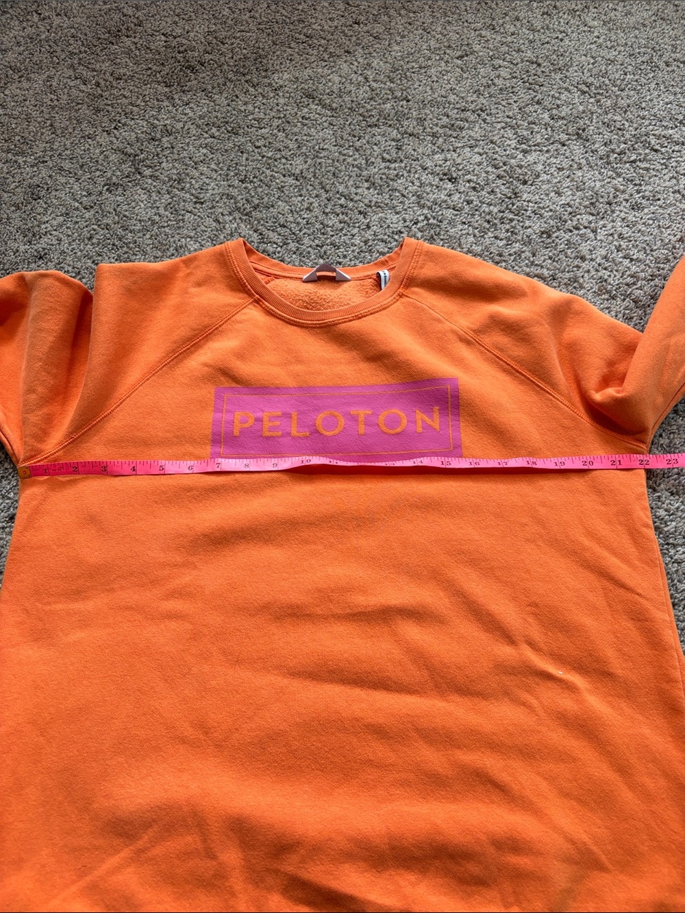 Peloton Crewneck Sweatshirt size large - Picture 4 of 5